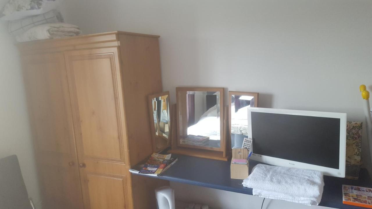 Pat'S Place Apartamento Ballaghaderreen Exterior foto